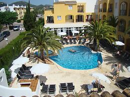 Club Simo Aparthotel