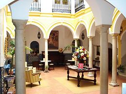 Hotel Abanico Casa Palacio