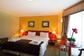Protea Hotel by Marriott Windhoek Furstenhof