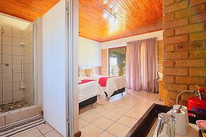 Airport Bird & Game Lodge