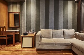Luxx at Silom