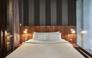 Luxx at Silom