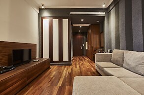 Luxx at Silom
