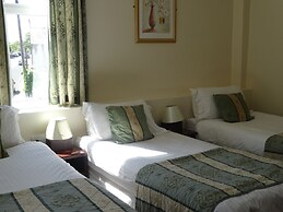 Waverley Hotel