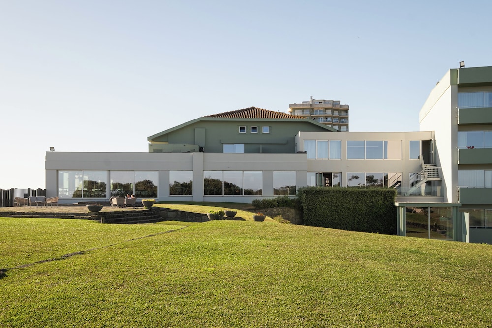 Axis Ofir Beach Resort Hotel