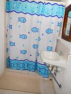 Acamaya Reef Cabanas - Caravan Park