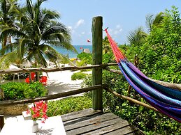 Acamaya Reef Cabanas - Caravan Park