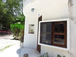 Acamaya Reef Cabanas - Caravan Park
