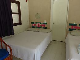 Acamaya Reef Cabanas - Caravan Park