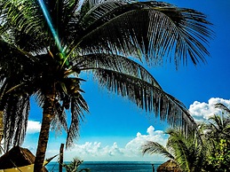 Acamaya Reef Cabanas - Caravan Park