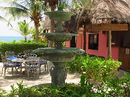 Acamaya Reef Cabanas - Caravan Park