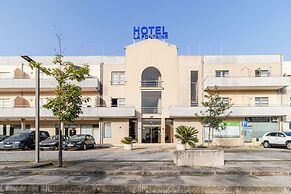 La Fontaine Hotel