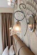 Golden City Hotel