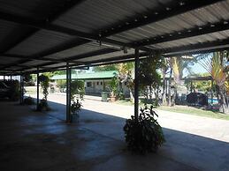 Country Road Motel