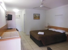 Country Road Motel