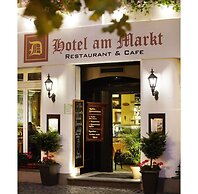 HOTEL AM MARKT