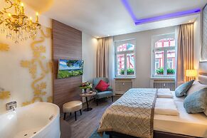 HOTEL AM MARKT