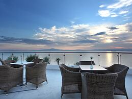 Messinian Bay Hotel