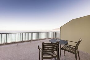 Messinian Bay Hotel