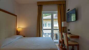 Hotel Mavino