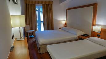 Hotel Mavino