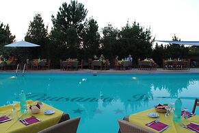 Pausania Inn