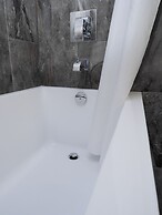 Argyll Plaza Hotel