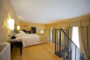 Best Western Crystal Palace Hotel