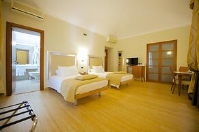 Best Western Crystal Palace Hotel