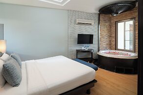 Springfield Village Golf & Spa