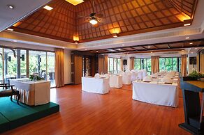 Springfield Village Golf & Spa