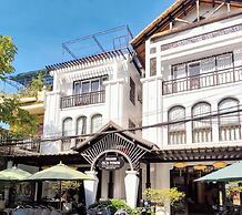 Welcome Old Town Hotel