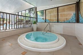 Valentin Grand Park Suite Hotel