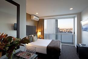 The Quadrant Hotel & Suites