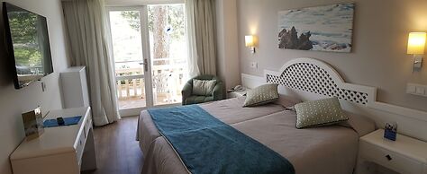 Hotel Pinos Playa