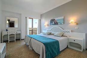 Hotel Pinos Playa