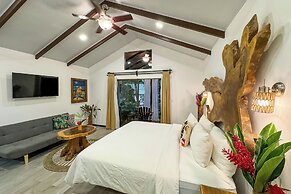 ECOTICA Boutique Hotel & Spa.