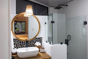 ECOTICA Boutique Hotel & Spa.