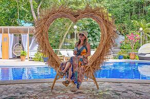 ECOTICA Boutique Hotel & Spa.