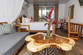 ECOTICA Boutique Hotel & Spa.