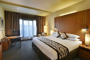 Radisson Blu Dhaka Water Garden