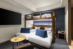 the b akasaka-mitsuke