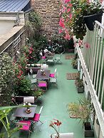 Garden Hotel