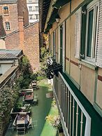 Garden Hotel