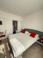 Garden Hotel