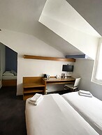 Garden Hotel
