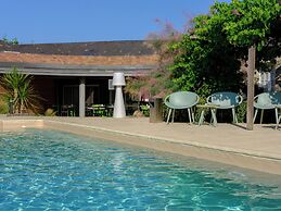 Logis Hôtel Domaine du Moulin Cavier - Restaurants & Spa