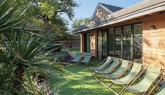 Logis Hôtel Domaine du Moulin Cavier - Restaurants & Spa