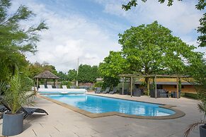 Logis Hôtel Domaine du Moulin Cavier - Restaurants & Spa