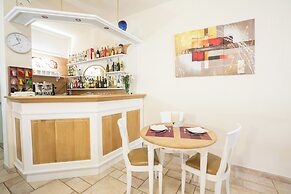 Hotel Daniel